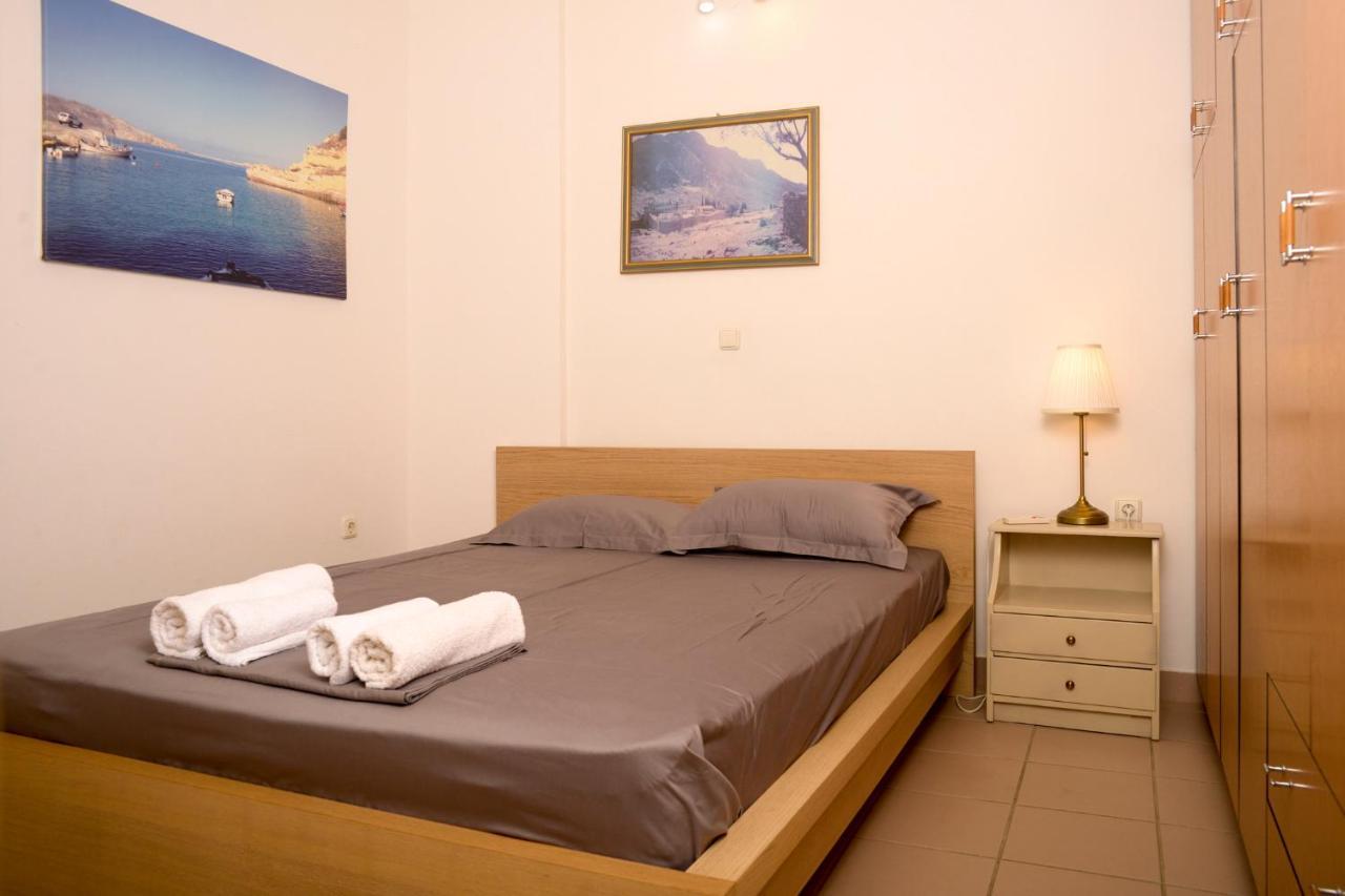 Agali 2 Superior Mezonet Front Of The Sea Apartment Akrogiali Bagian luar foto