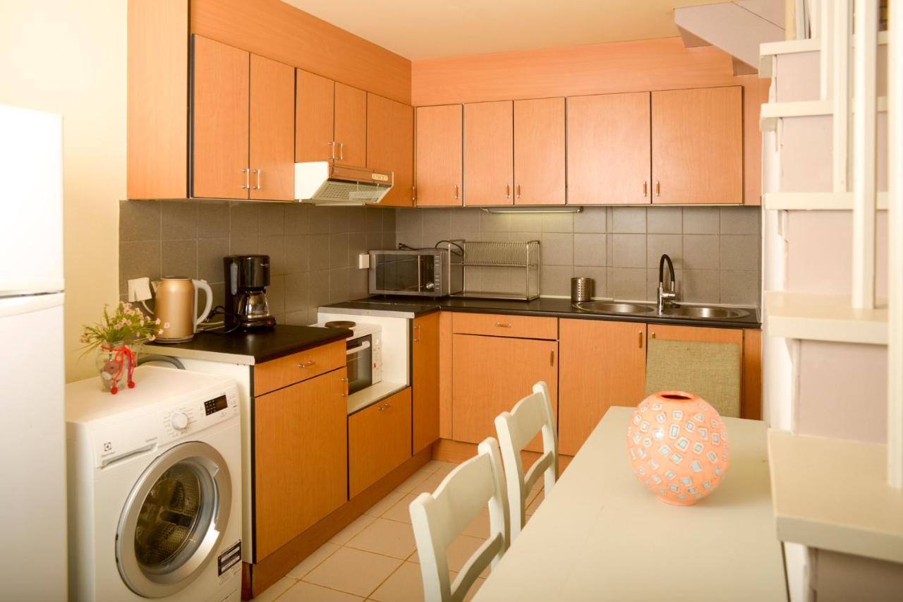 Agali 2 Superior Mezonet Front Of The Sea Apartment Akrogiali Bagian luar foto