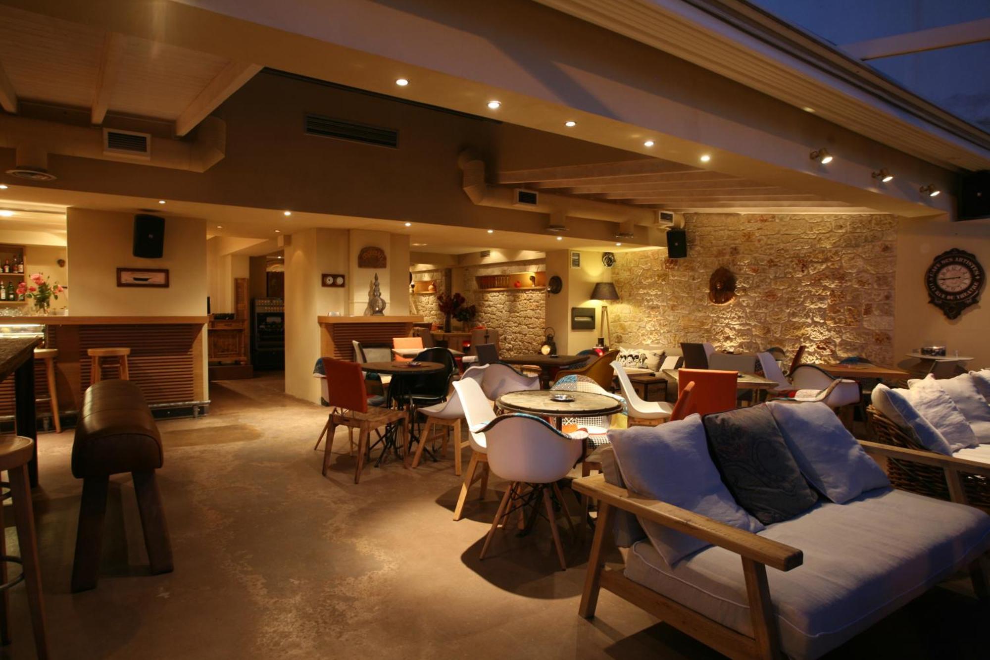 Agali 2 Superior Mezonet Front Of The Sea Apartment Akrogiali Bagian luar foto