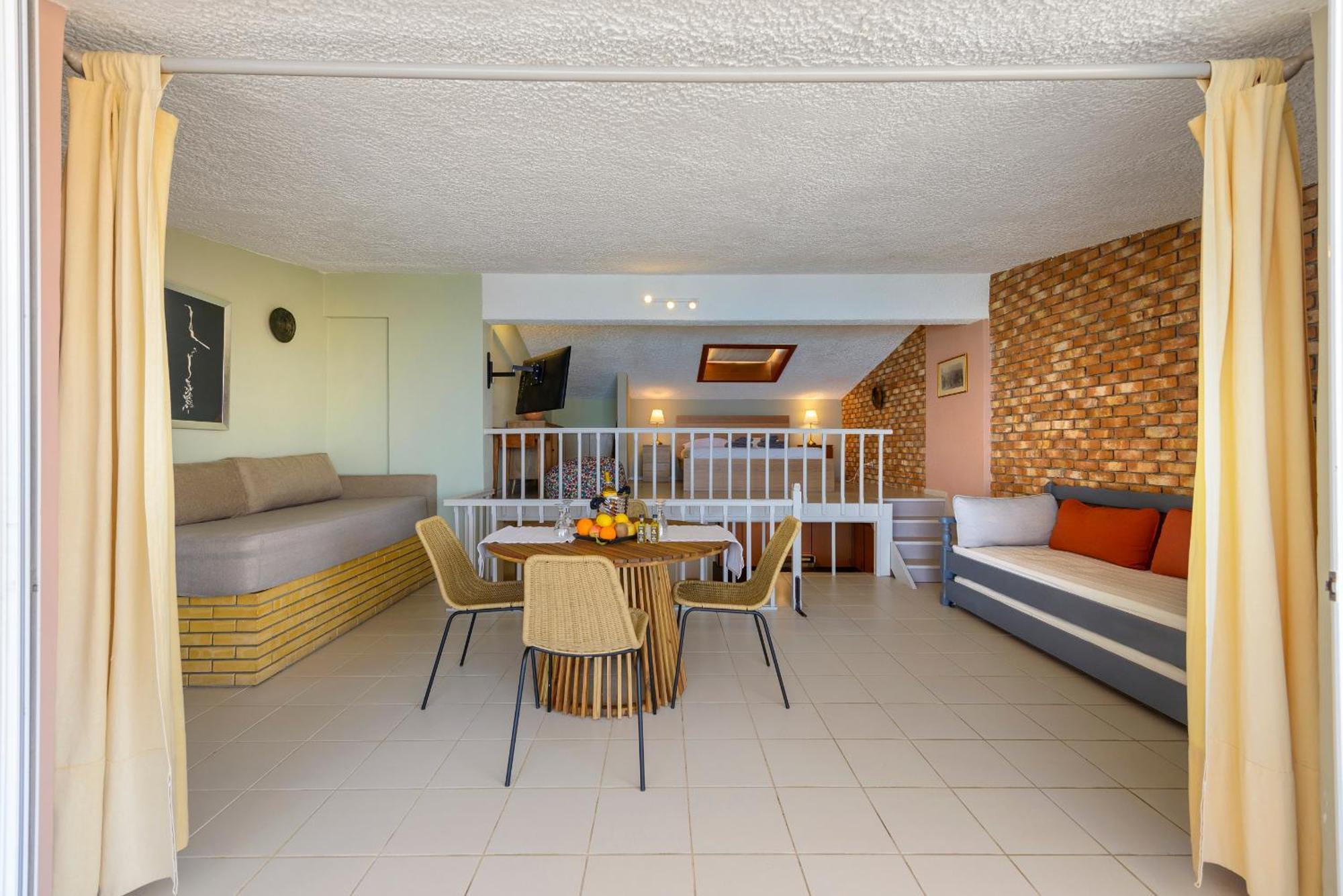 Agali 2 Superior Mezonet Front Of The Sea Apartment Akrogiali Bagian luar foto