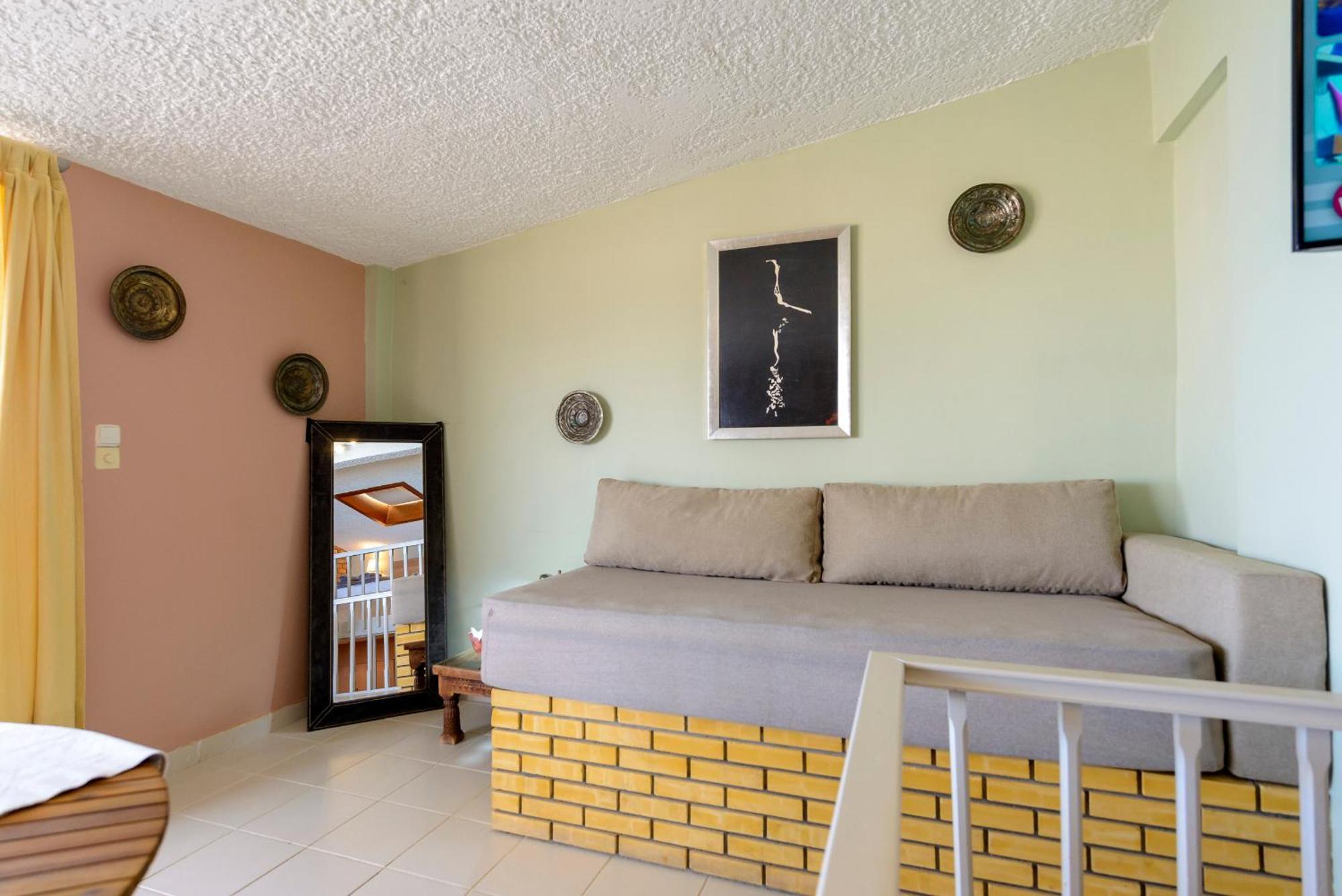 Agali 2 Superior Mezonet Front Of The Sea Apartment Akrogiali Bagian luar foto