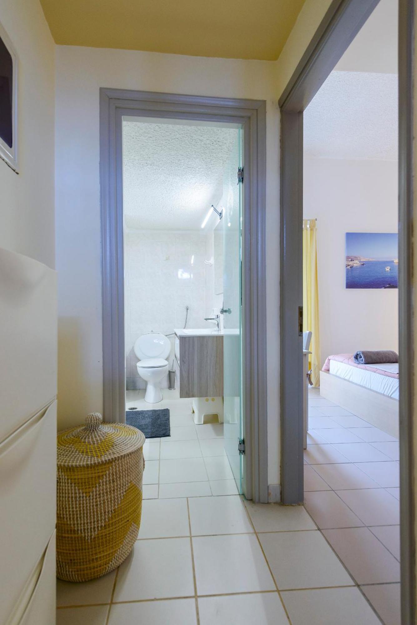 Agali 2 Superior Mezonet Front Of The Sea Apartment Akrogiali Bagian luar foto
