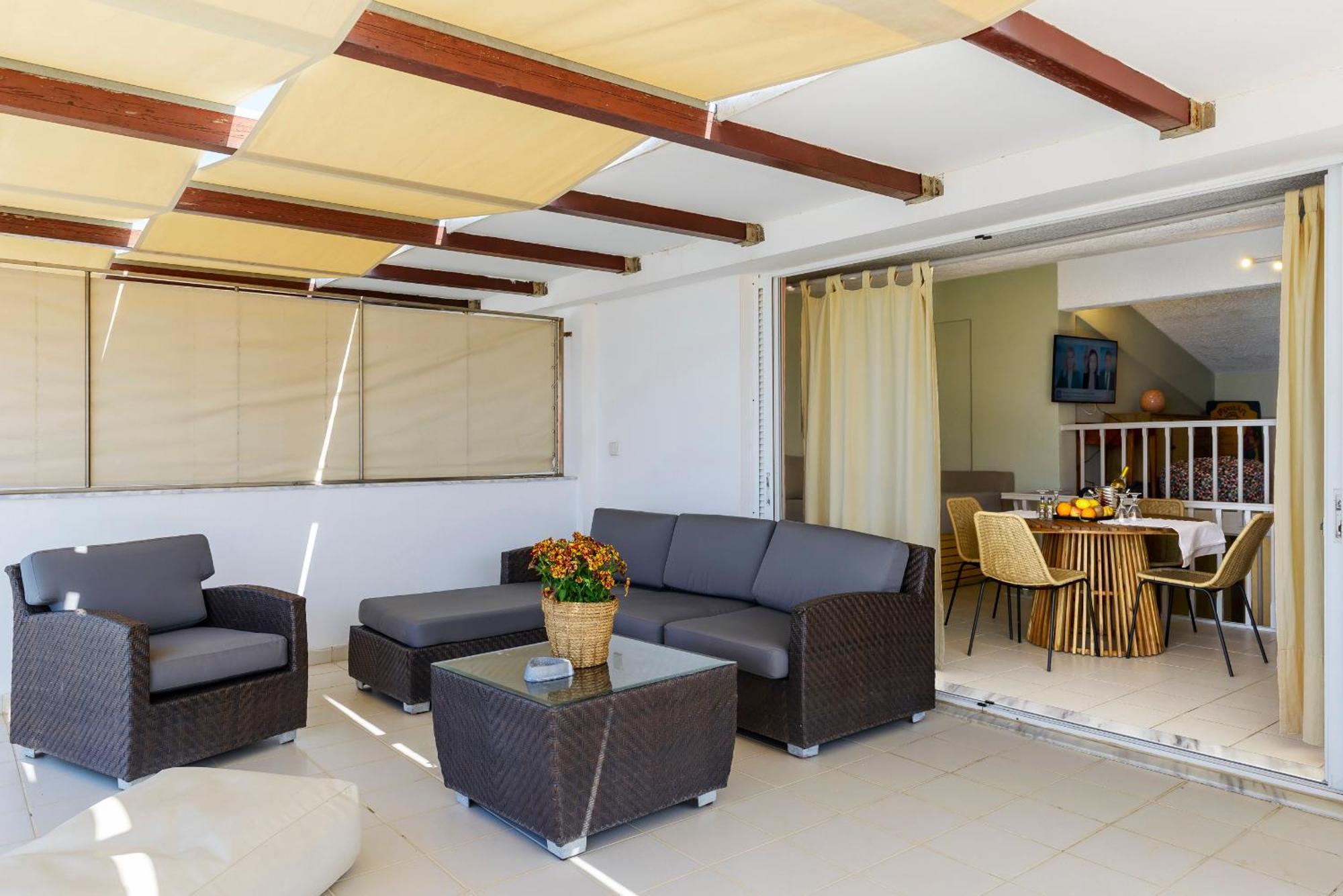Agali 2 Superior Mezonet Front Of The Sea Apartment Akrogiali Bagian luar foto